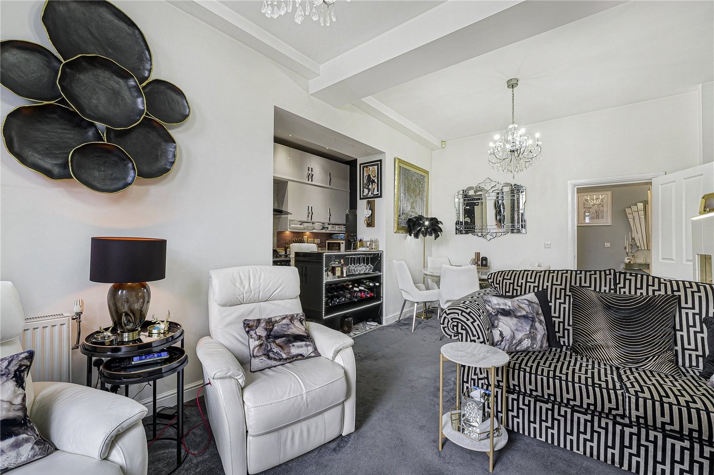 2 bedroom house for sale in Dartford | Robinson Jackson