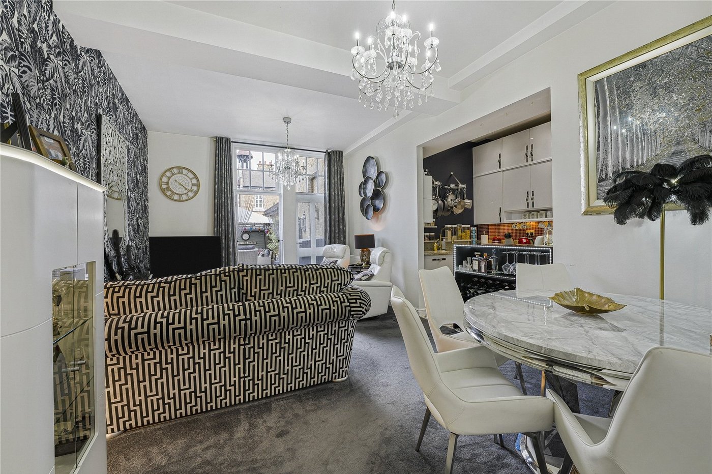 2 bedroom house for sale in Dartford | Robinson Jackson