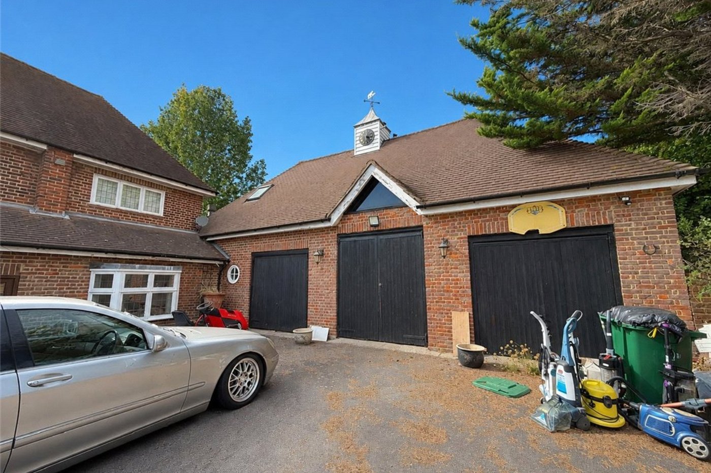 7 bedroom house for sale in Orpington | Robinson Jackson