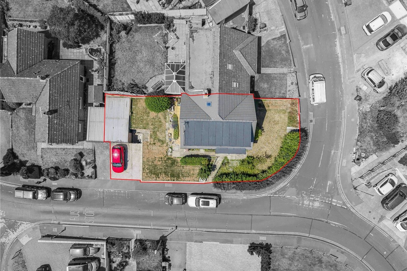 3 bedroom bungalow for sale in Cuxton | Robinson Michael & Jackson