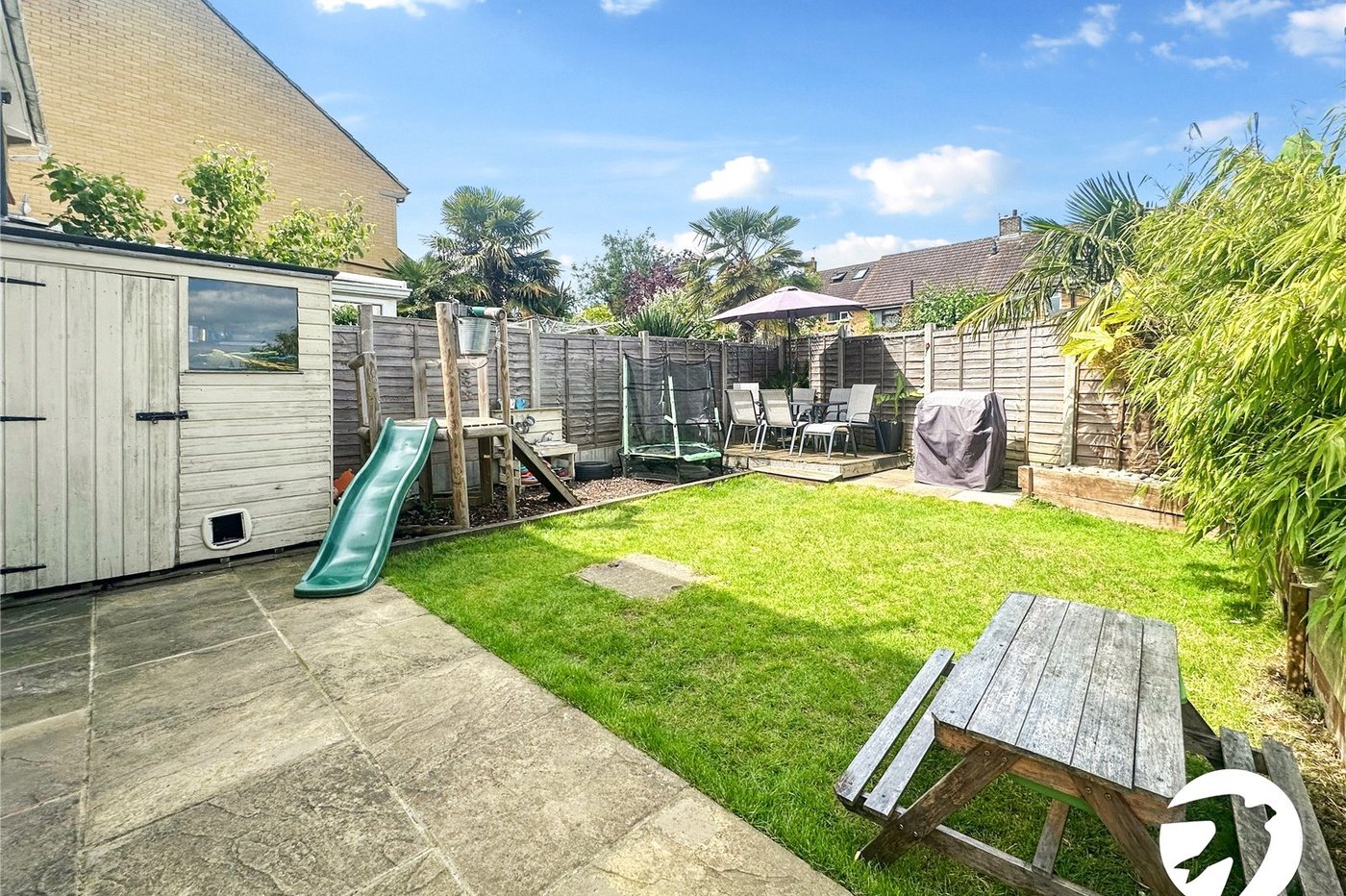 house for sale in Cuxton, Rochester, ME2 Robinson Michael & Jackson