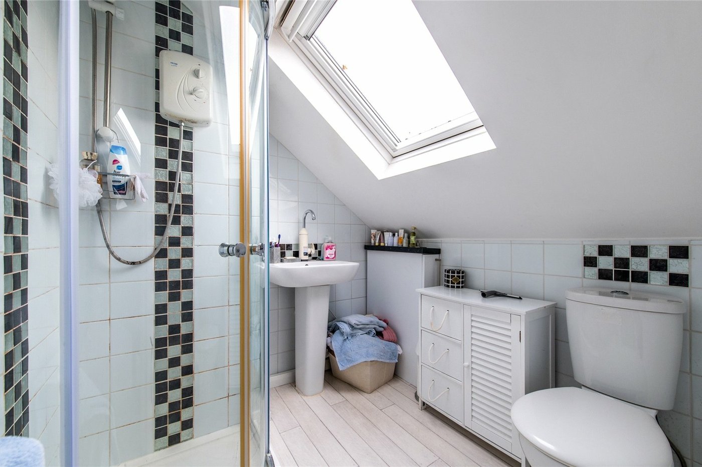 4 bedroom house for sale in Cuxton | Robinson Michael & Jackson