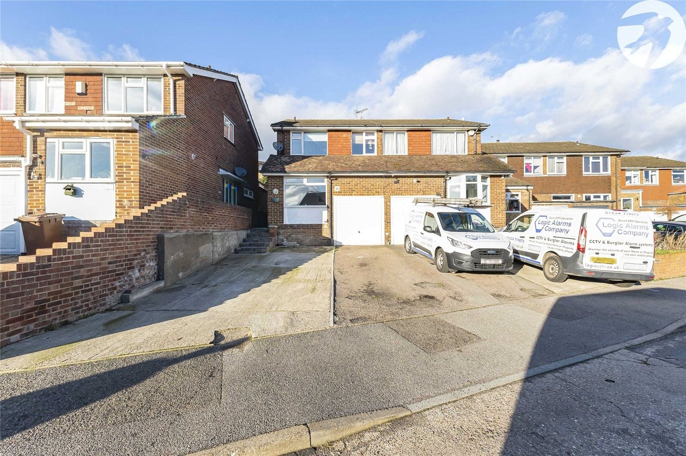 3 bedroom house for sale in Cuxton | Robinson Michael & Jackson