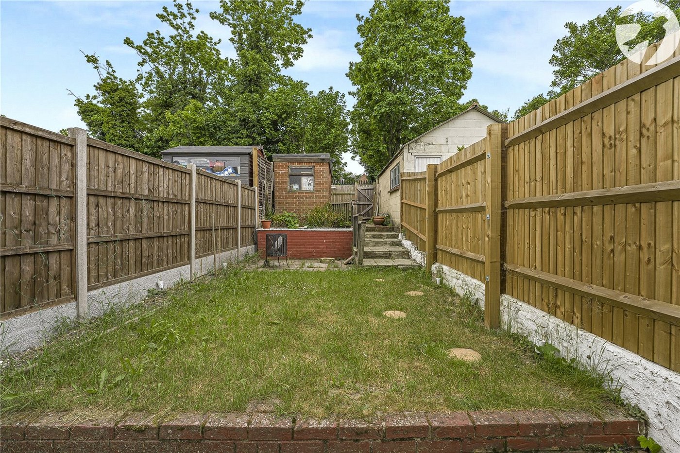 2 bedroom house for sale in Greenhithe | Robinson Jackson