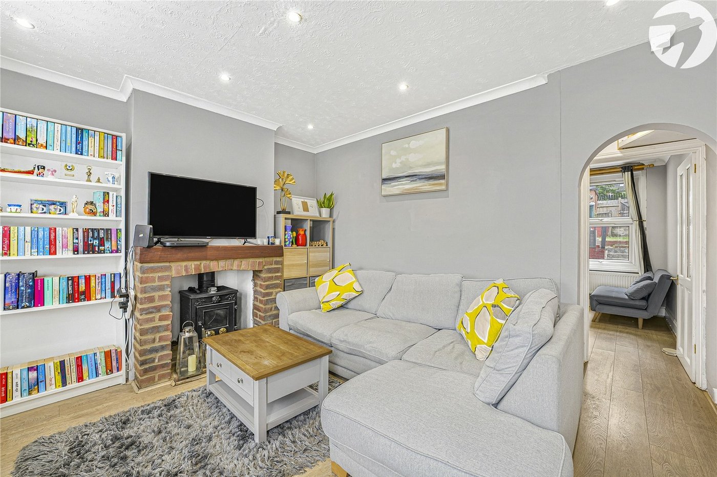 2 bedroom house for sale in Greenhithe | Robinson Jackson