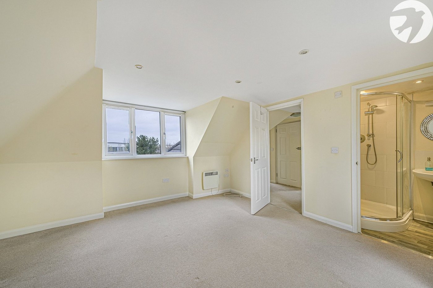 1 bedroom property for sale in Greenhithe | Robinson Jackson