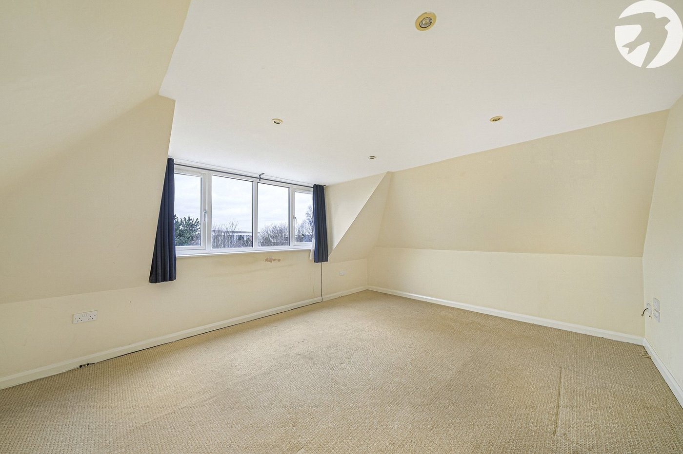 1 bedroom property for sale in Greenhithe | Robinson Jackson