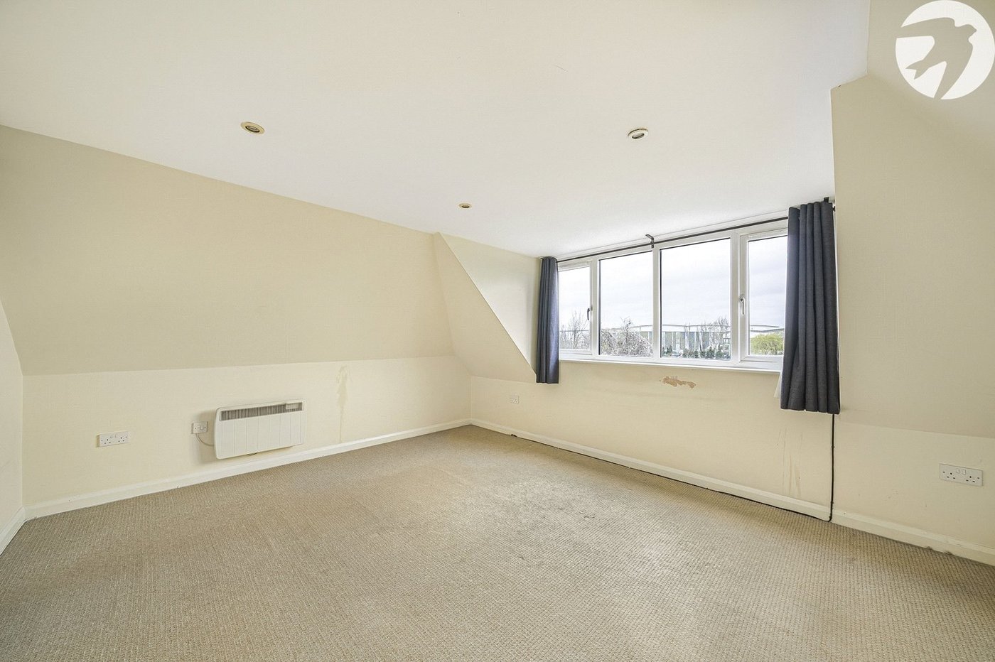 1 bedroom property for sale in Greenhithe | Robinson Jackson