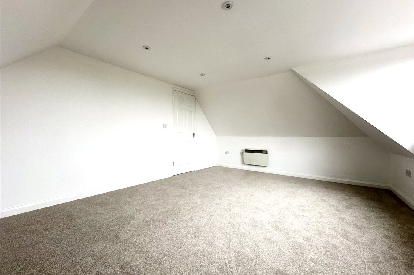 1 bedroom property for sale in Greenhithe | Robinson Jackson