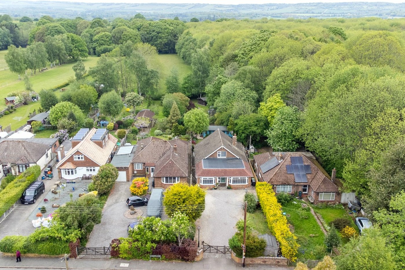 4 bedroom house for sale in Kingswood | Robinson Michael & Jackson