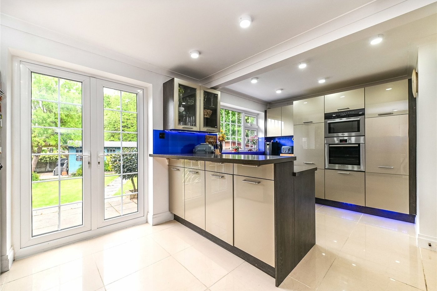 4 bedroom house for sale in Kingswood | Robinson Michael & Jackson