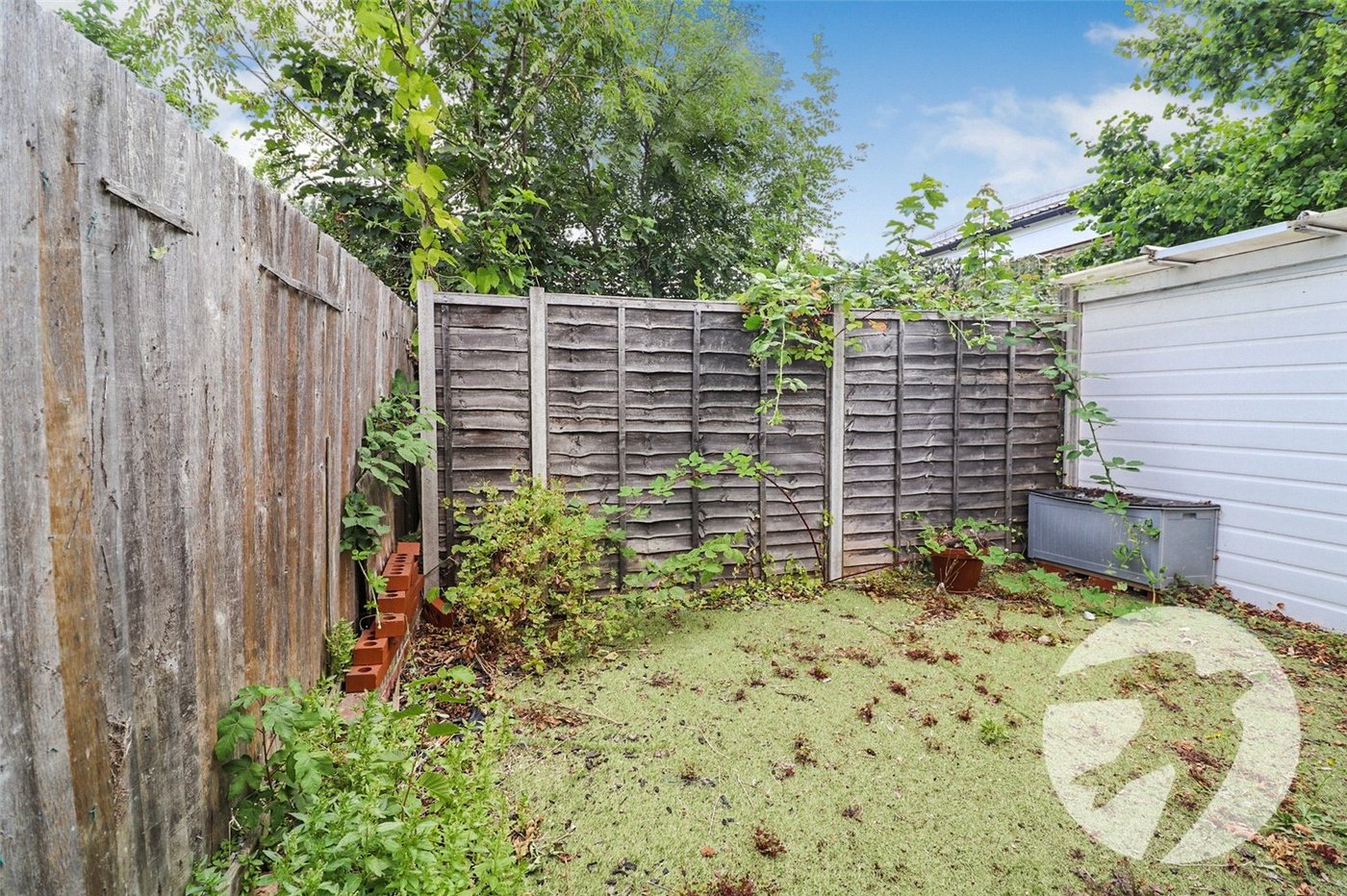 2 bedroom property for sale in Northumberland Heath | Robinson Jackson