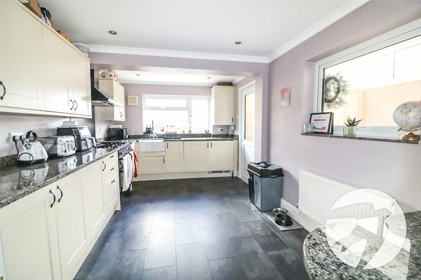 3 bedroom house for sale in Northumberland Heath | Robinson Jackson