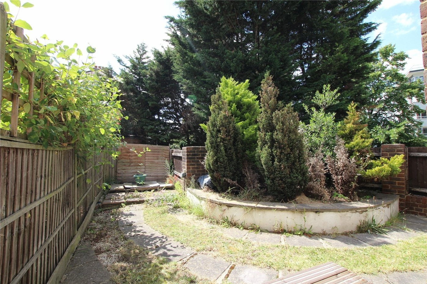 2 bedroom house for sale in Charlton | Robinson Jackson