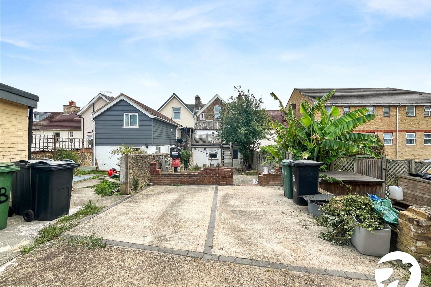2 bedroom property for sale in Maidstone | Robinson Michael & Jackson
