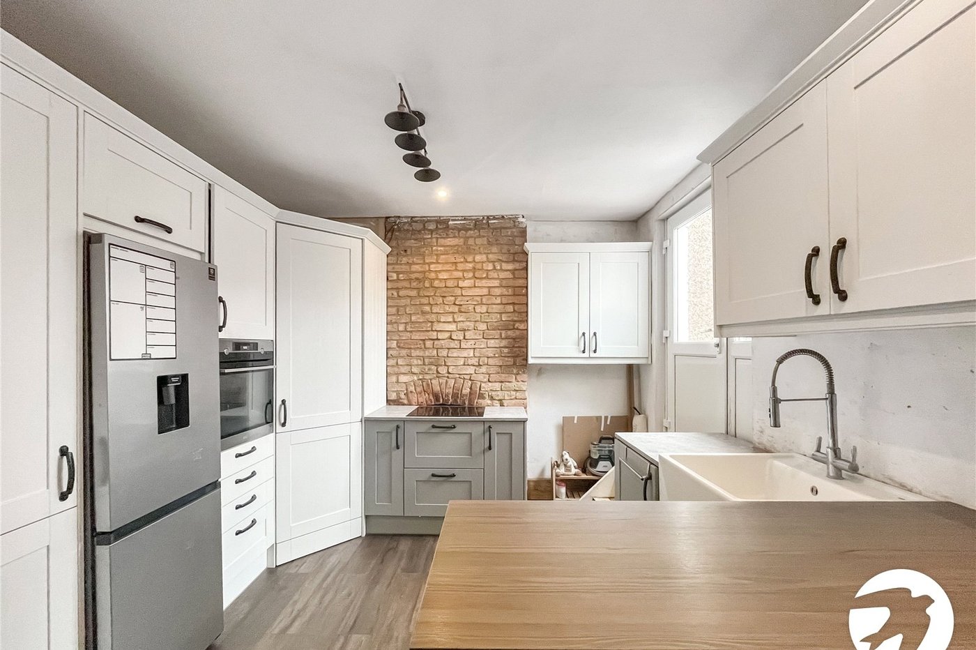 2 bedroom property for sale in Maidstone | Robinson Michael & Jackson