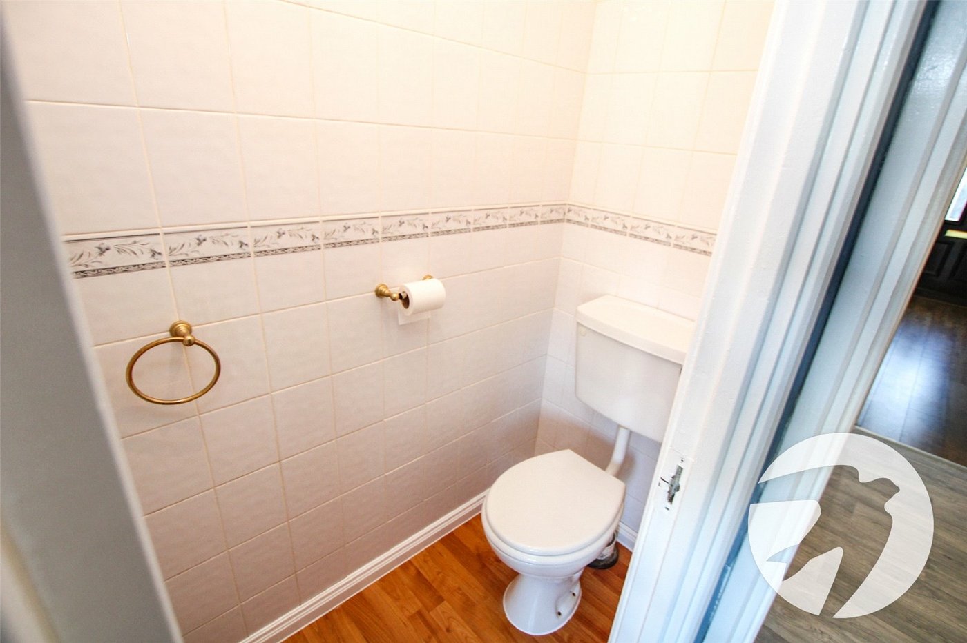 3 bedroom house for sale in London | Robinson Jackson