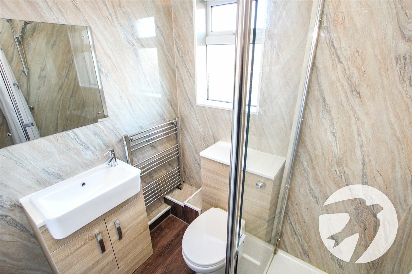 3 bedroom house for sale in London | Robinson Jackson