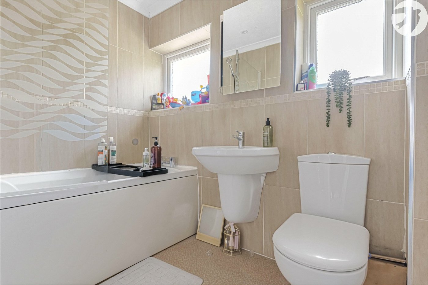 3 bedroom house for sale in Swanley | Robinson Jackson