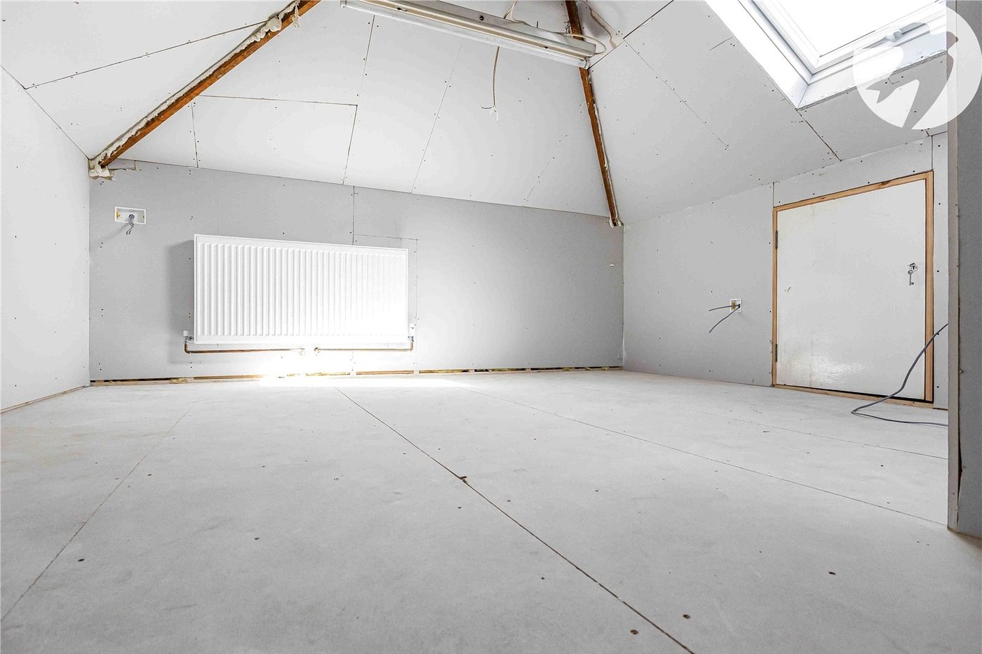 2 bedroom bungalow for sale in Rochester | Robinson Michael & Jackson