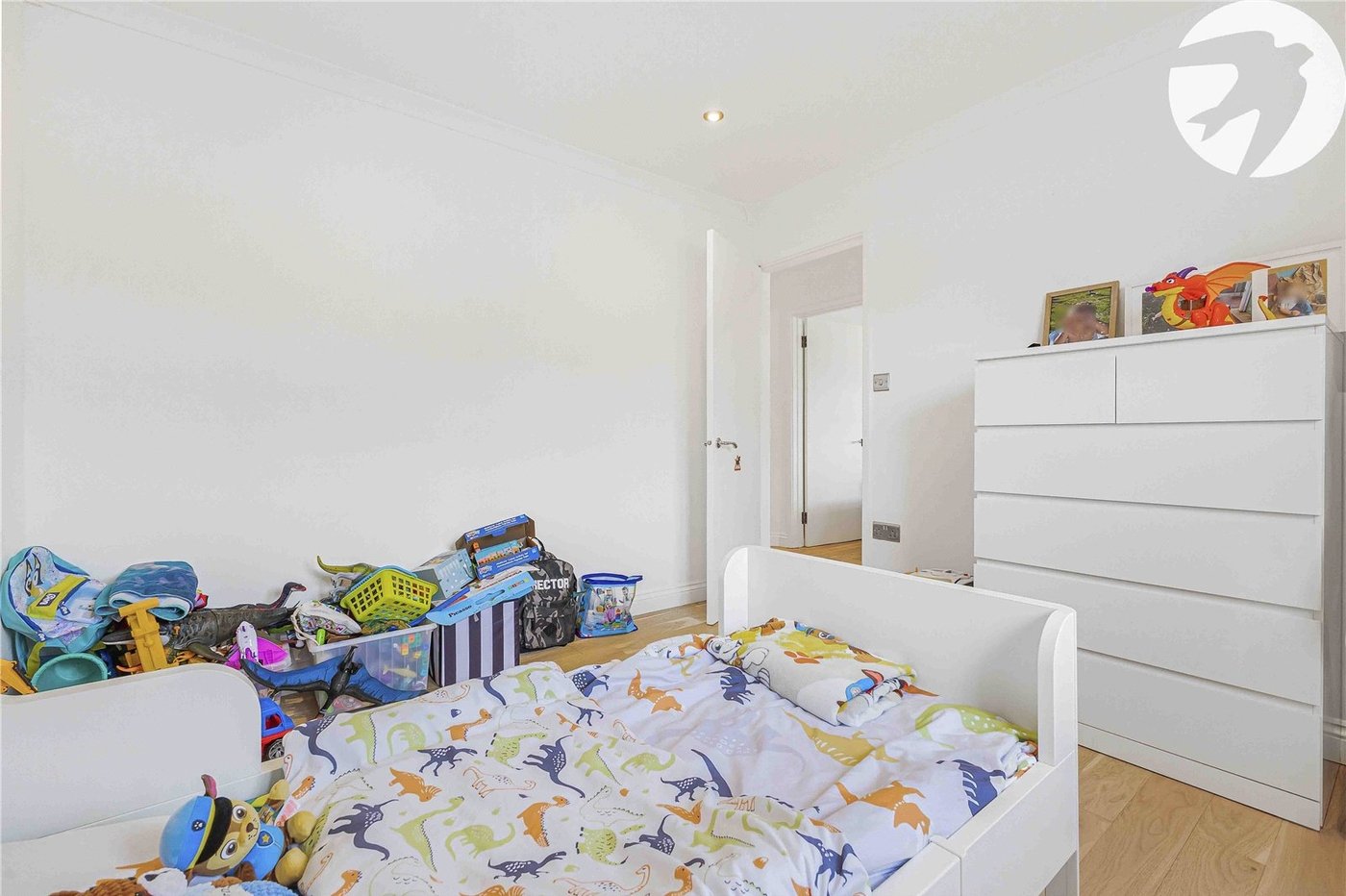 2 bedroom bungalow for sale in Rochester | Robinson Michael & Jackson