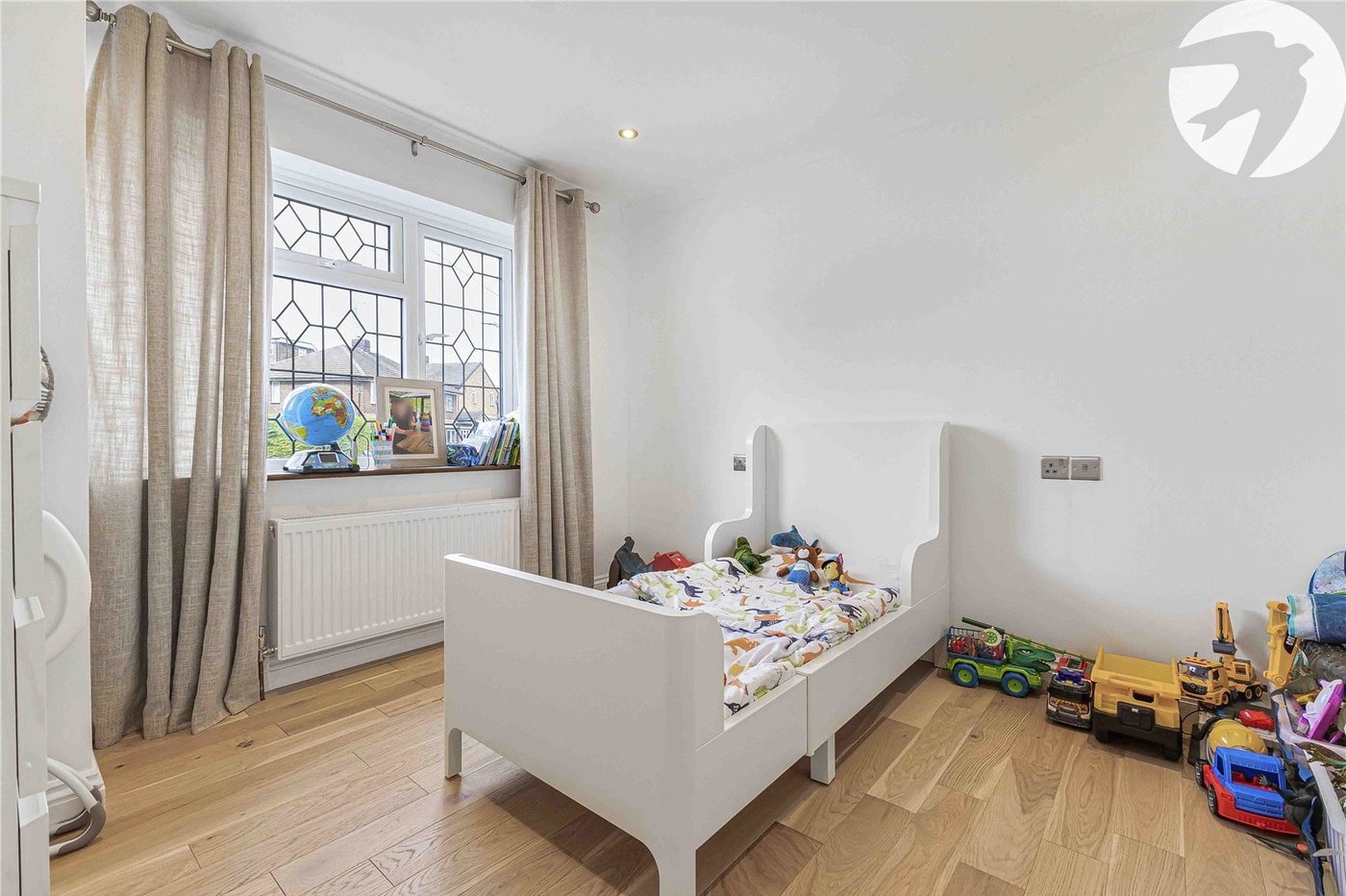 2 bedroom bungalow for sale in Rochester | Robinson Michael & Jackson