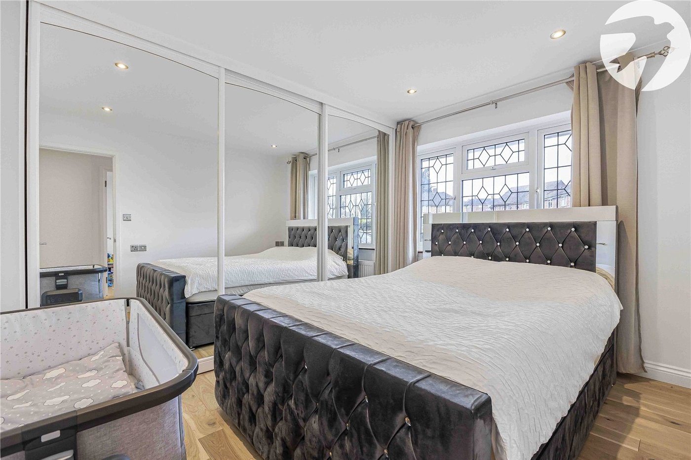 2 bedroom bungalow for sale in Rochester | Robinson Michael & Jackson