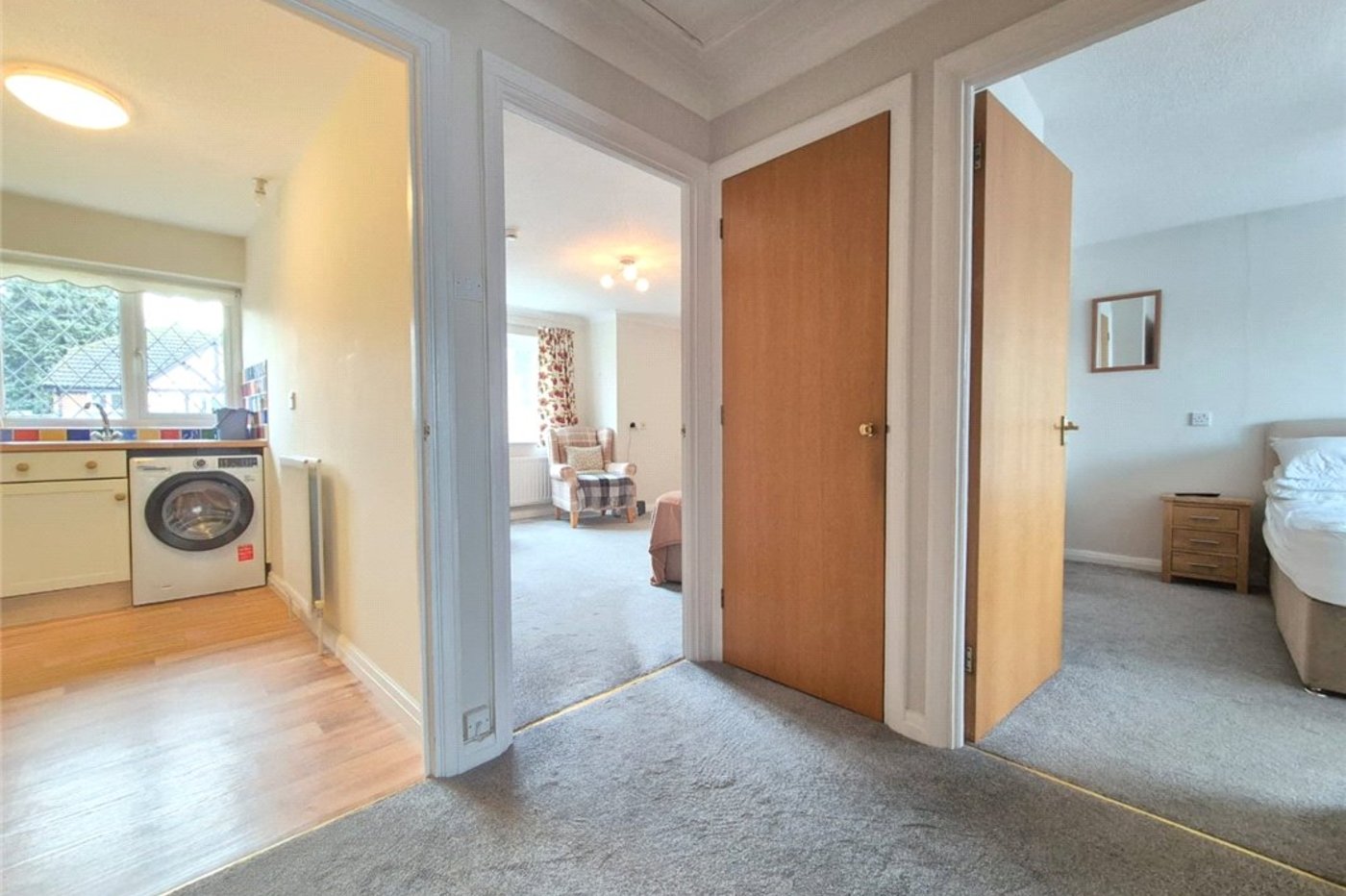 2 bedroom property for sale in Farnborough | Robinson Jackson