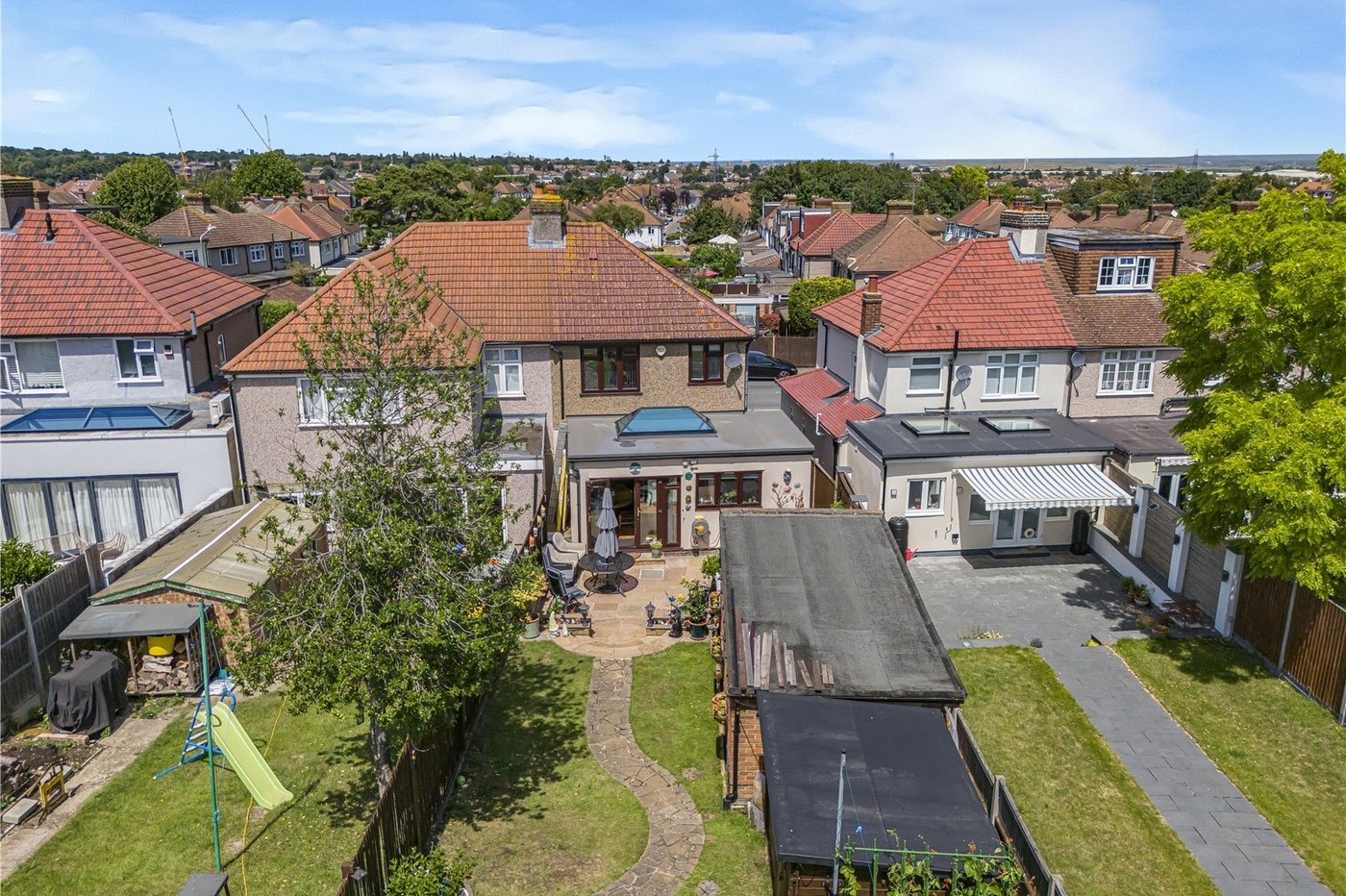 3 bedroom house for sale in West Dartford | Robinson Jackson