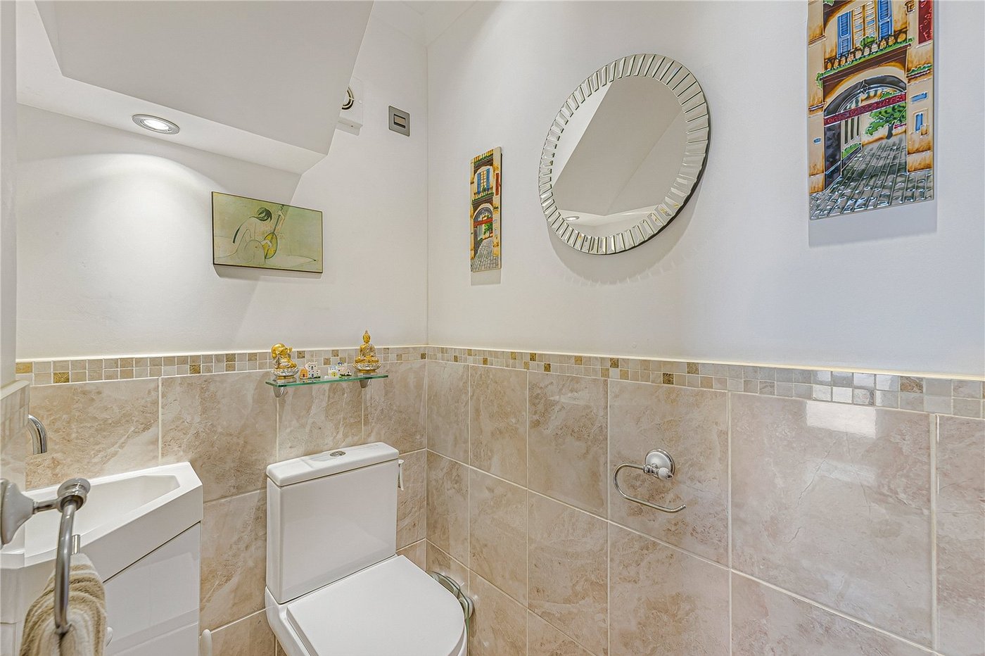 3 bedroom house for sale in West Dartford | Robinson Jackson