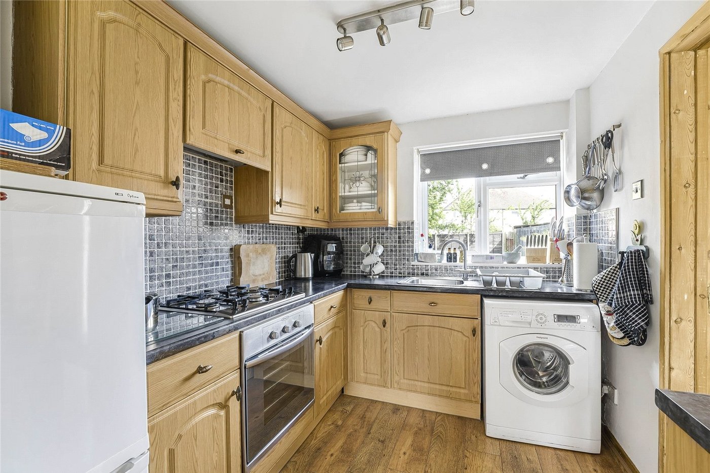 2 bedroom house for sale in Welling | Robinson Jackson