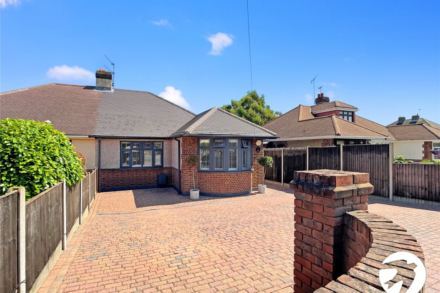 3 bedroom property for sale in Wilmington | Robinson Jackson
