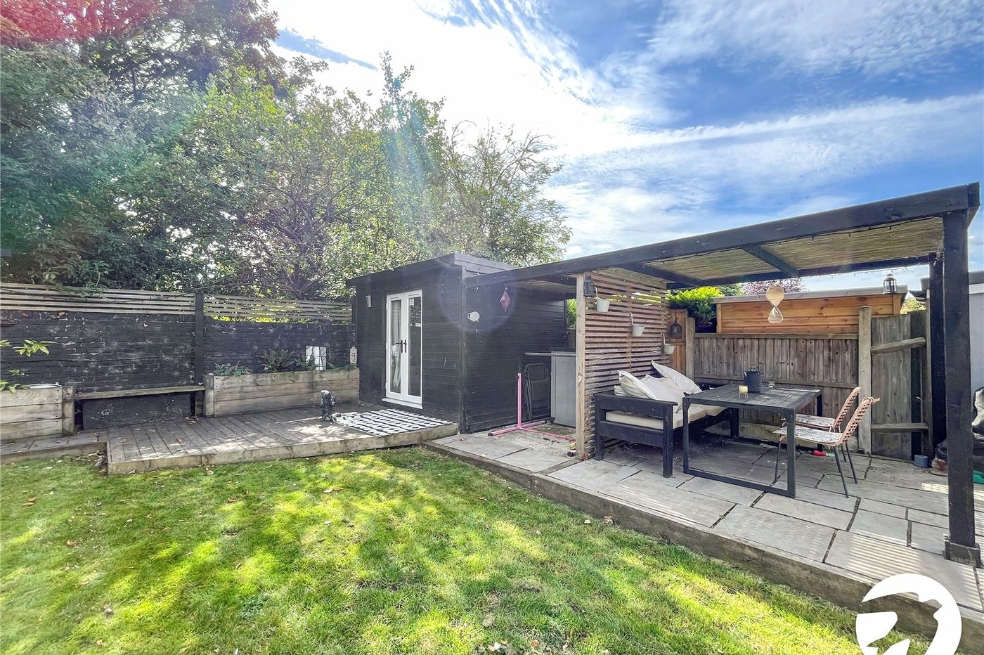 3 bedroom bungalow for sale in Sittingbourne | Robinson Michael & Jackson