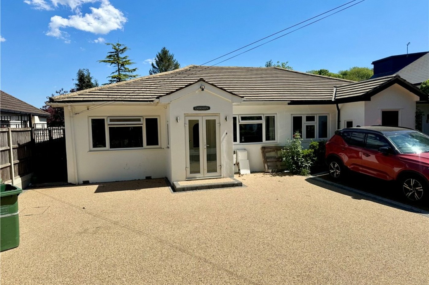 3 bedroom bungalow for sale in Orpington | Robinson Jackson