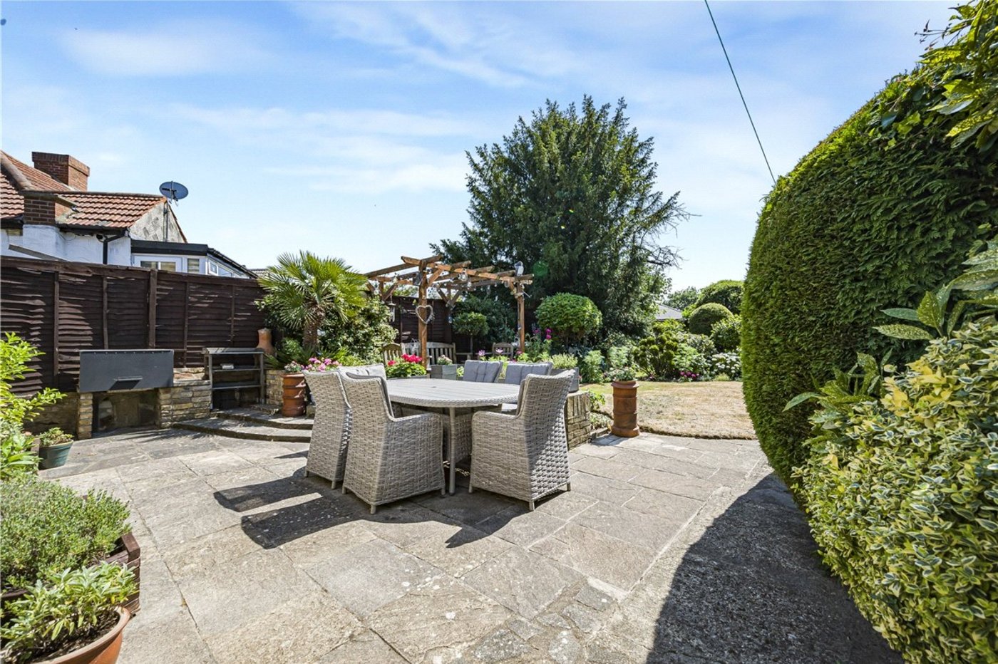 4 bedroom house for sale in Orpington | Robinson Jackson