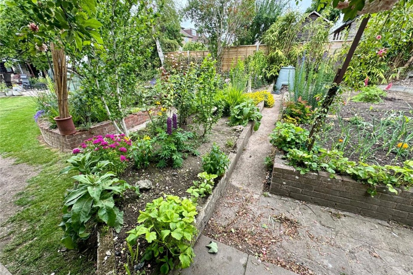 3 bedroom bungalow for sale in South Orpington | Robinson Jackson