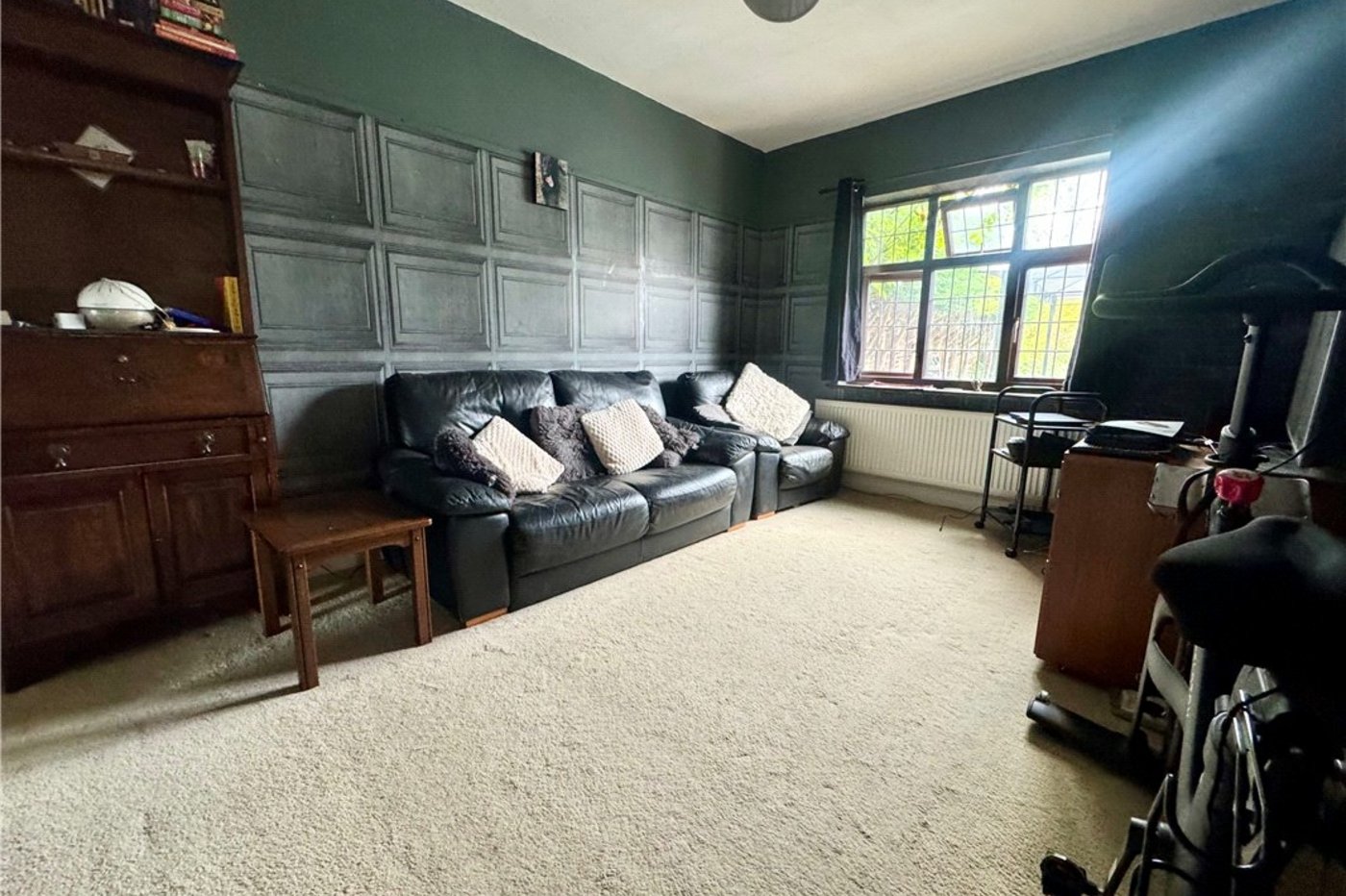 3 bedroom bungalow for sale in South Orpington | Robinson Jackson