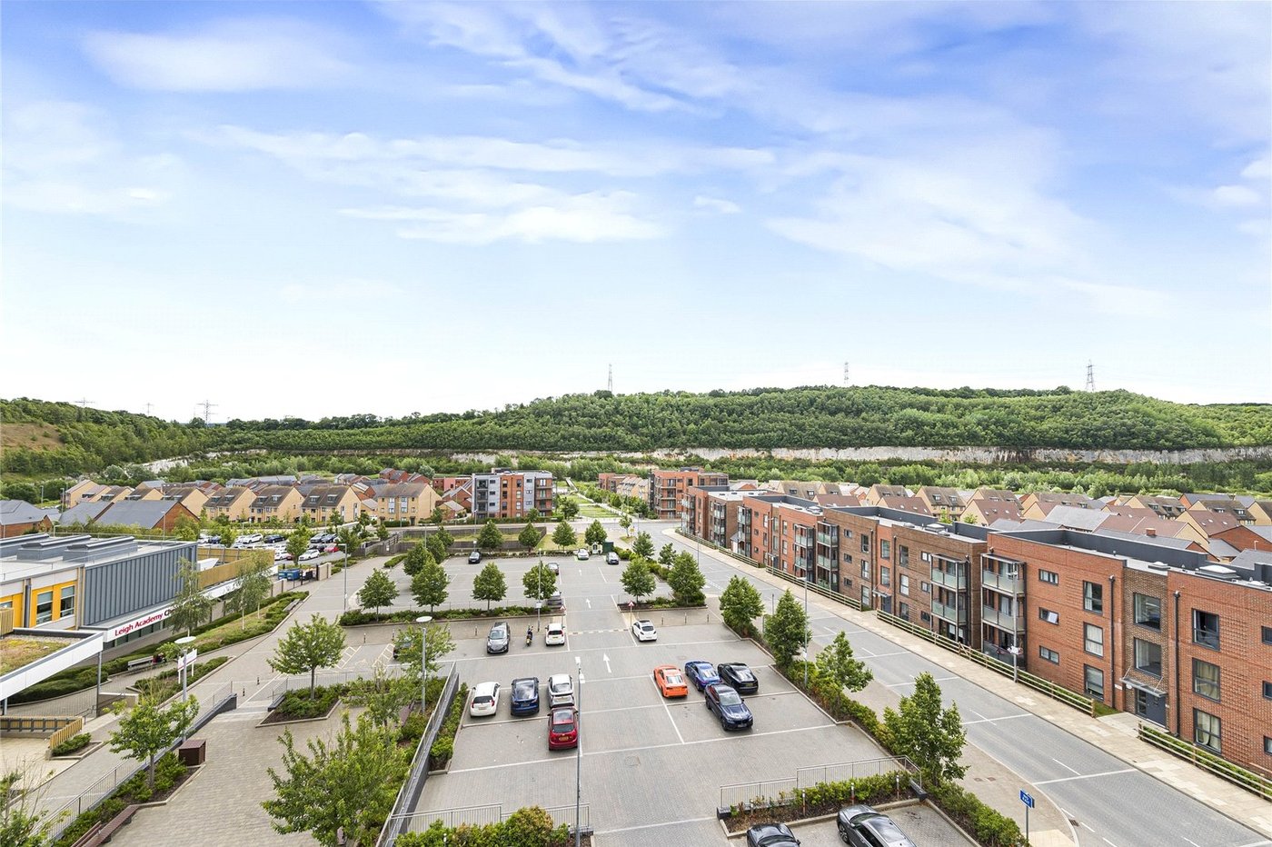 2 bedroom property for sale in Castle Hill | Robinson Jackson