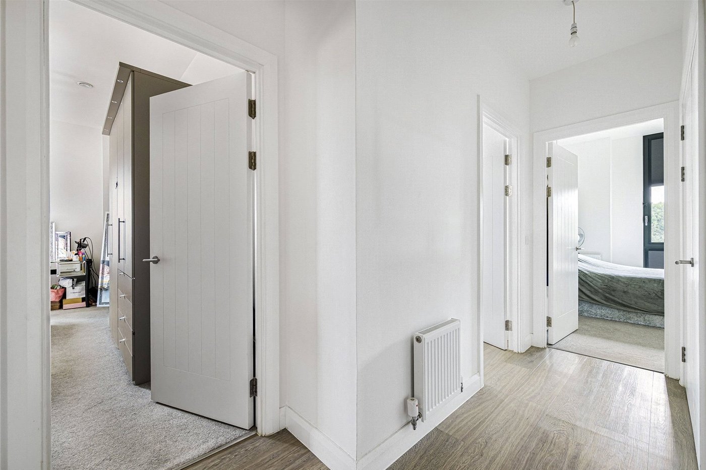 2 bedroom property for sale in Castle Hill | Robinson Jackson