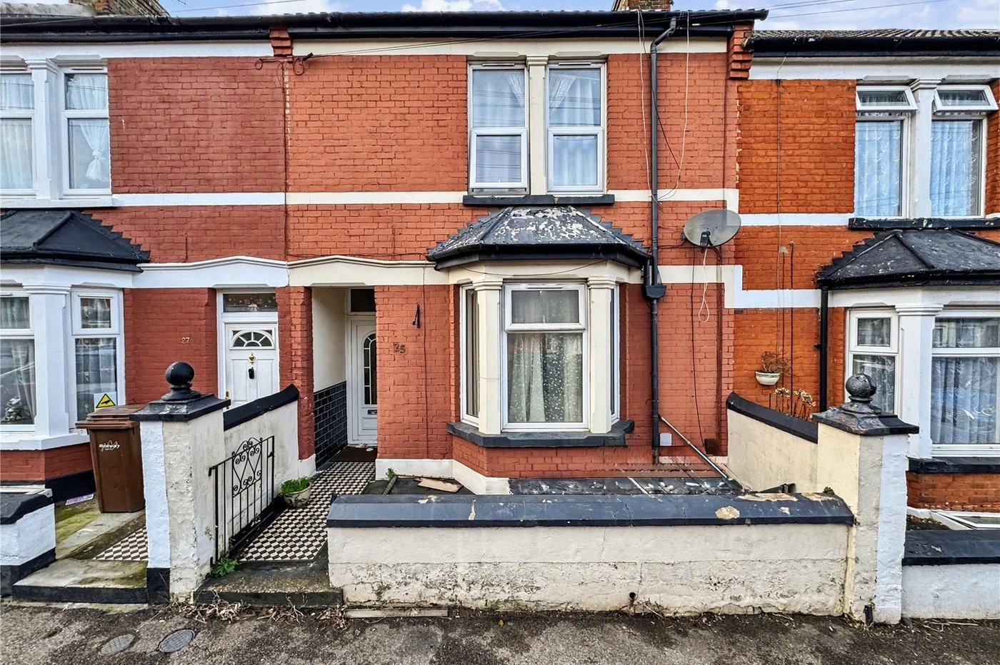 3 bedroom house for sale in Gillingham | Robinson Michael & Jackson