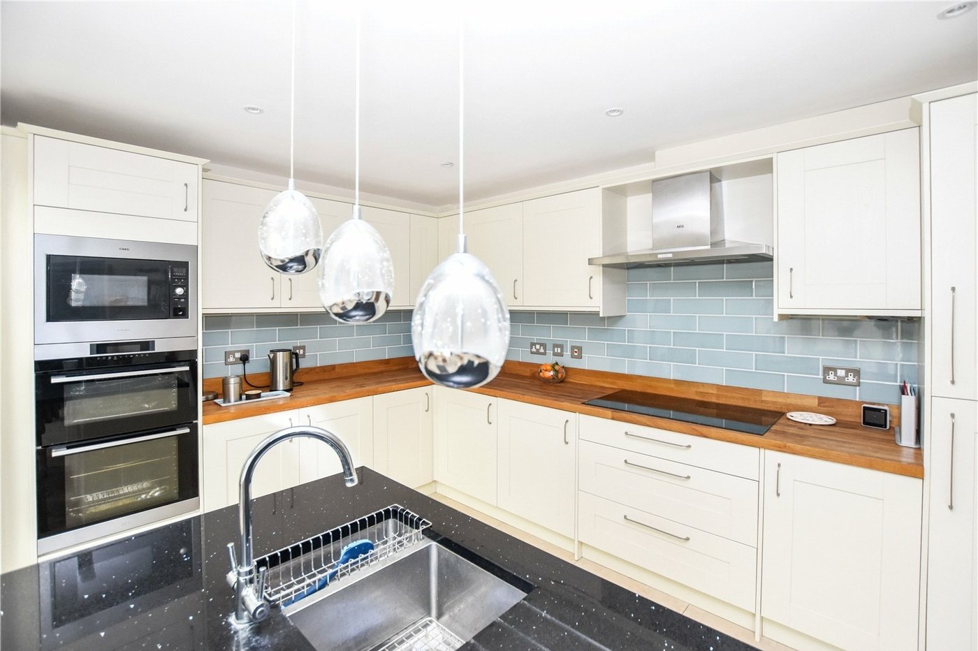 4 bedroom house for sale in Bexleyheath | Robinson Jackson