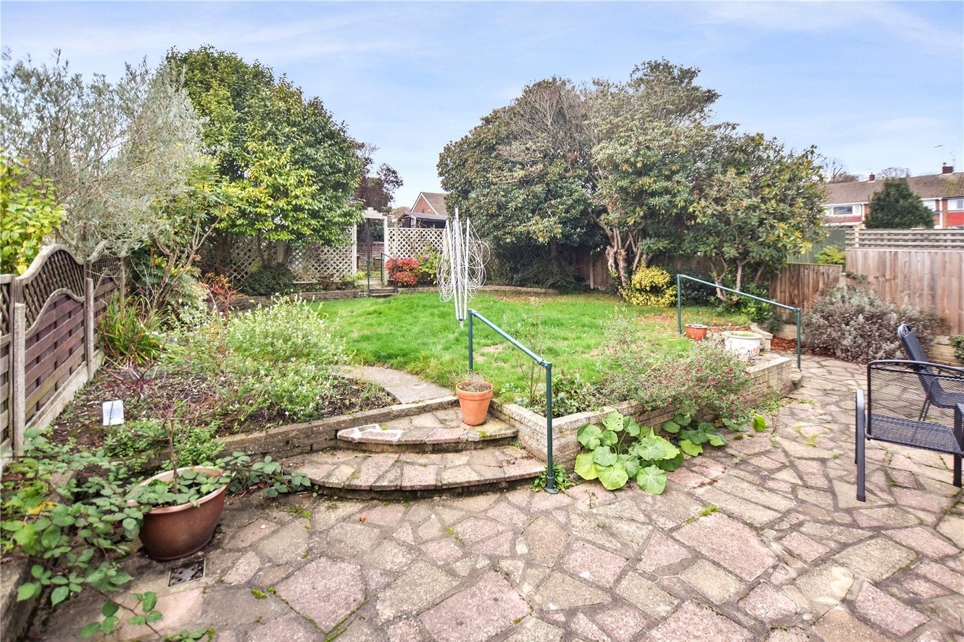 3 bedroom bungalow for sale in Dartford | Robinson Jackson