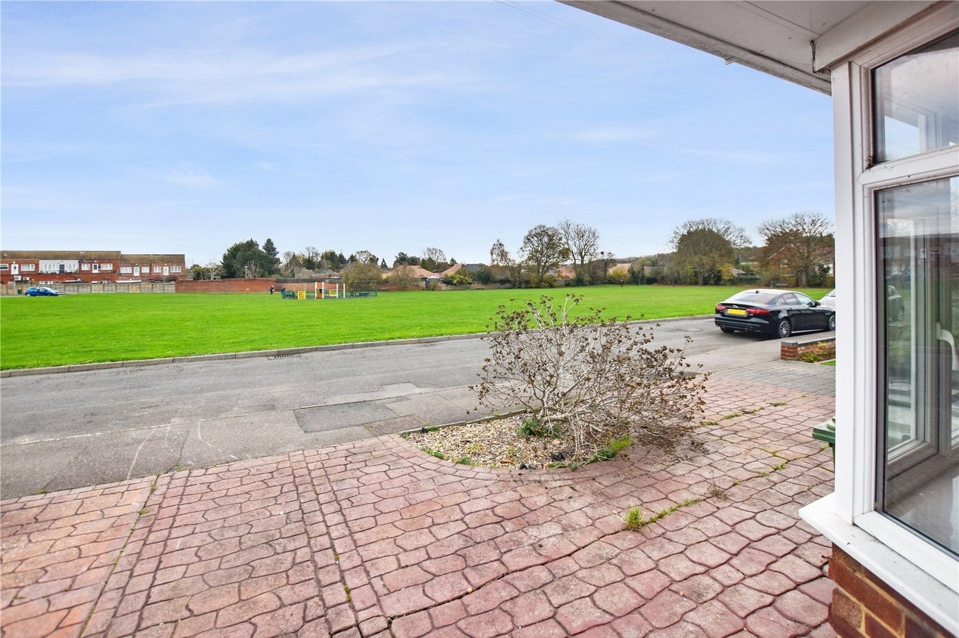 3 bedroom bungalow for sale in Dartford | Robinson Jackson