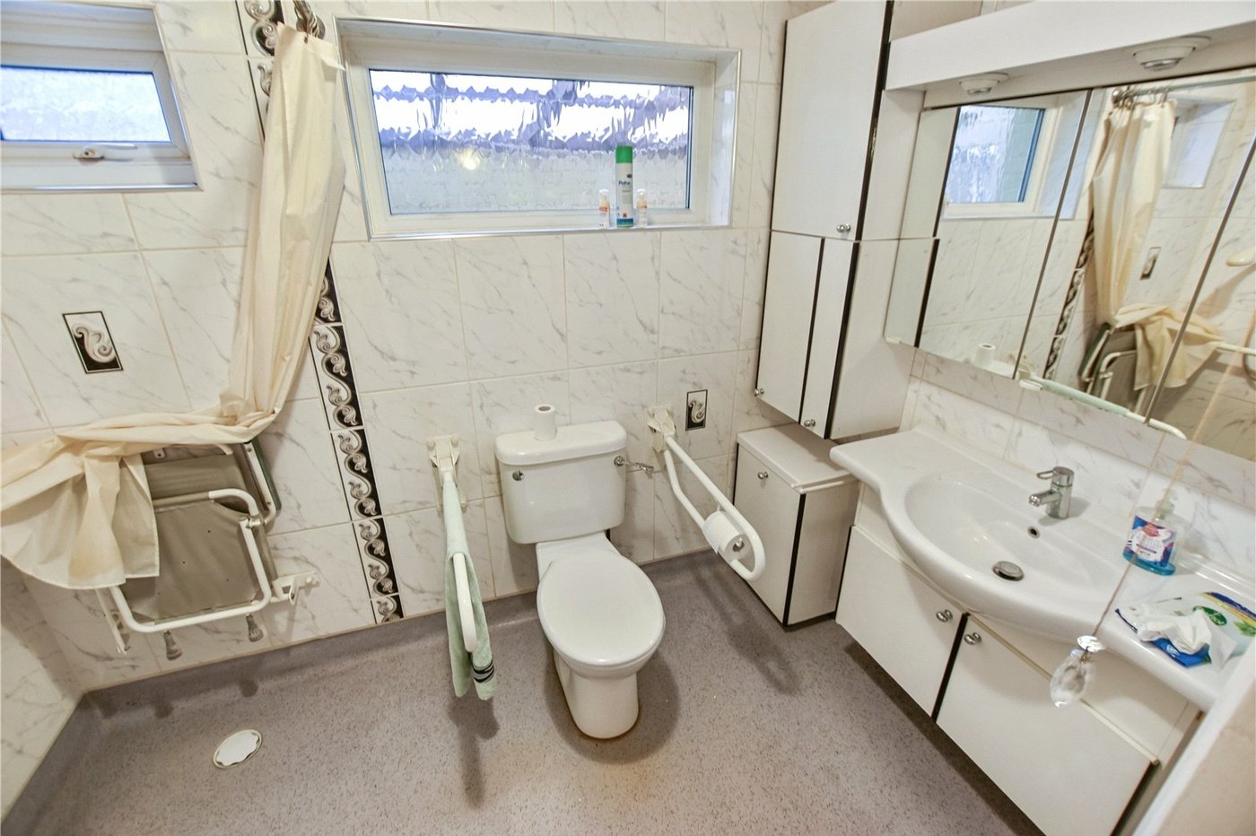 3 bedroom bungalow for sale in Dartford | Robinson Jackson