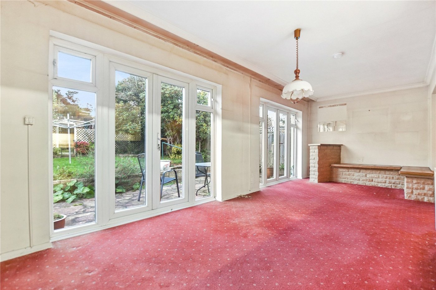 3 bedroom bungalow for sale in Dartford | Robinson Jackson