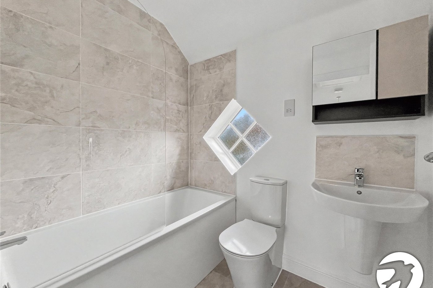 3 bedroom house for sale in Sittingbourne | Robinson Michael & Jackson