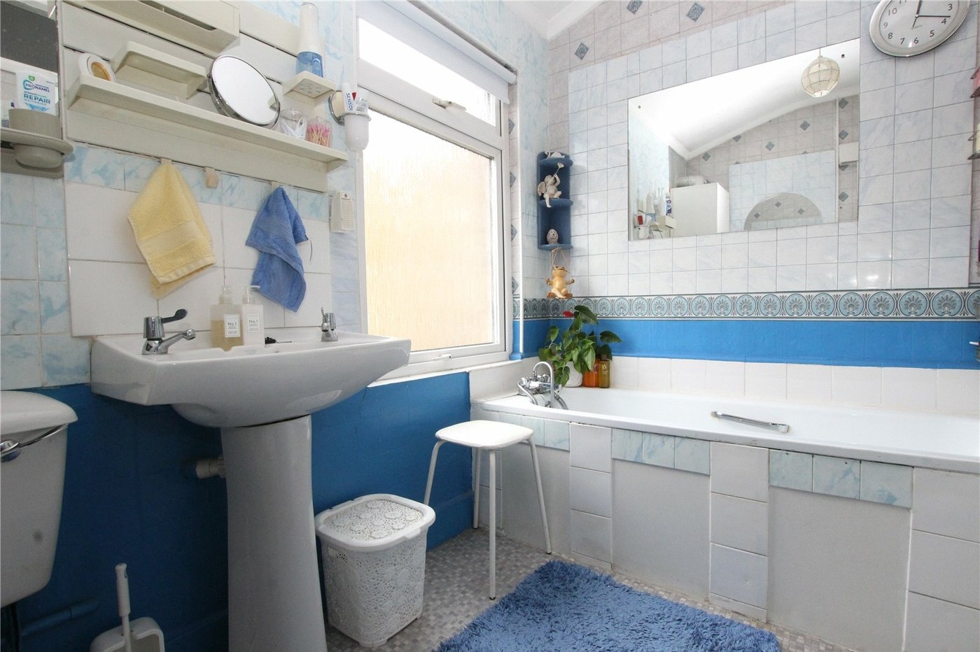 3 bedroom house for sale in London | Robinson Jackson