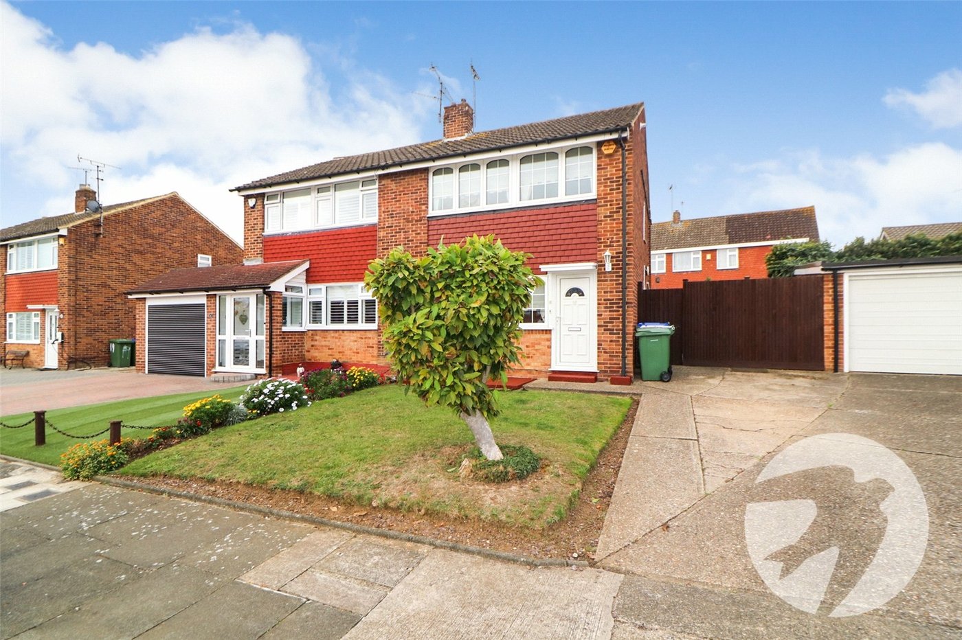 3 bedroom house for sale in Erith | Robinson Jackson