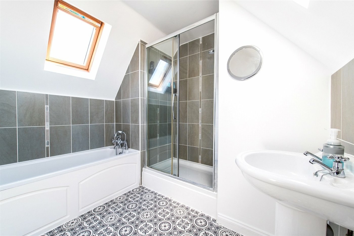 5 bedroom house for sale in Iwade | Robinson Michael & Jackson