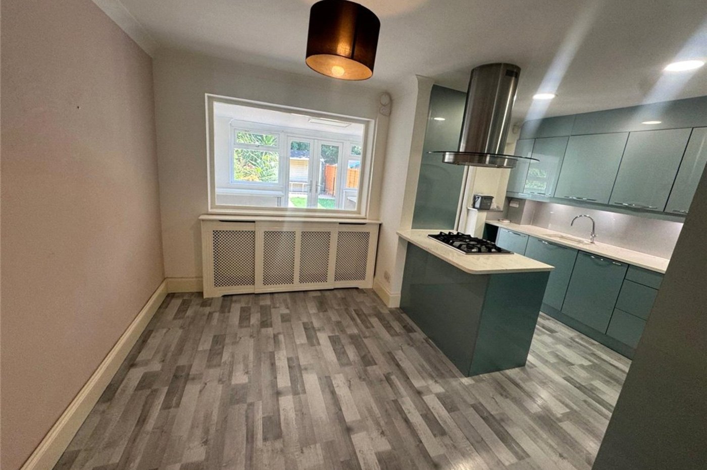 3 bedroom house for sale in Bromley | Robinson Jackson
